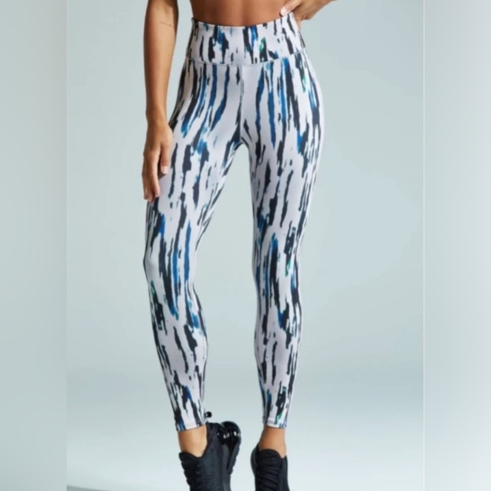 NOLI High Rise Leggings in Acadia